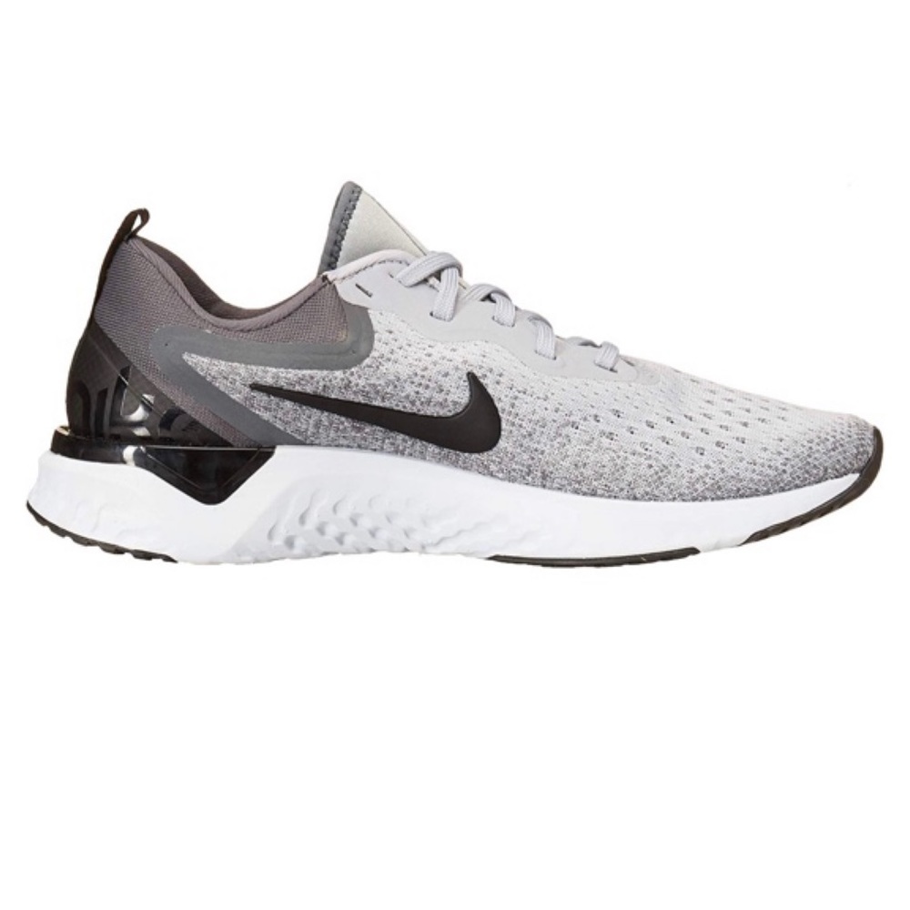 Nike Odyssey React in Wolf Grey & Black/Dark Grey - Picture 1 of 6